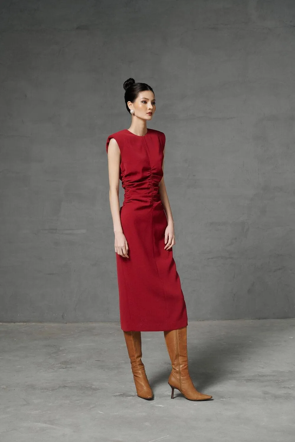 Berlinda Sheath Round Neck Twill Midi Dress