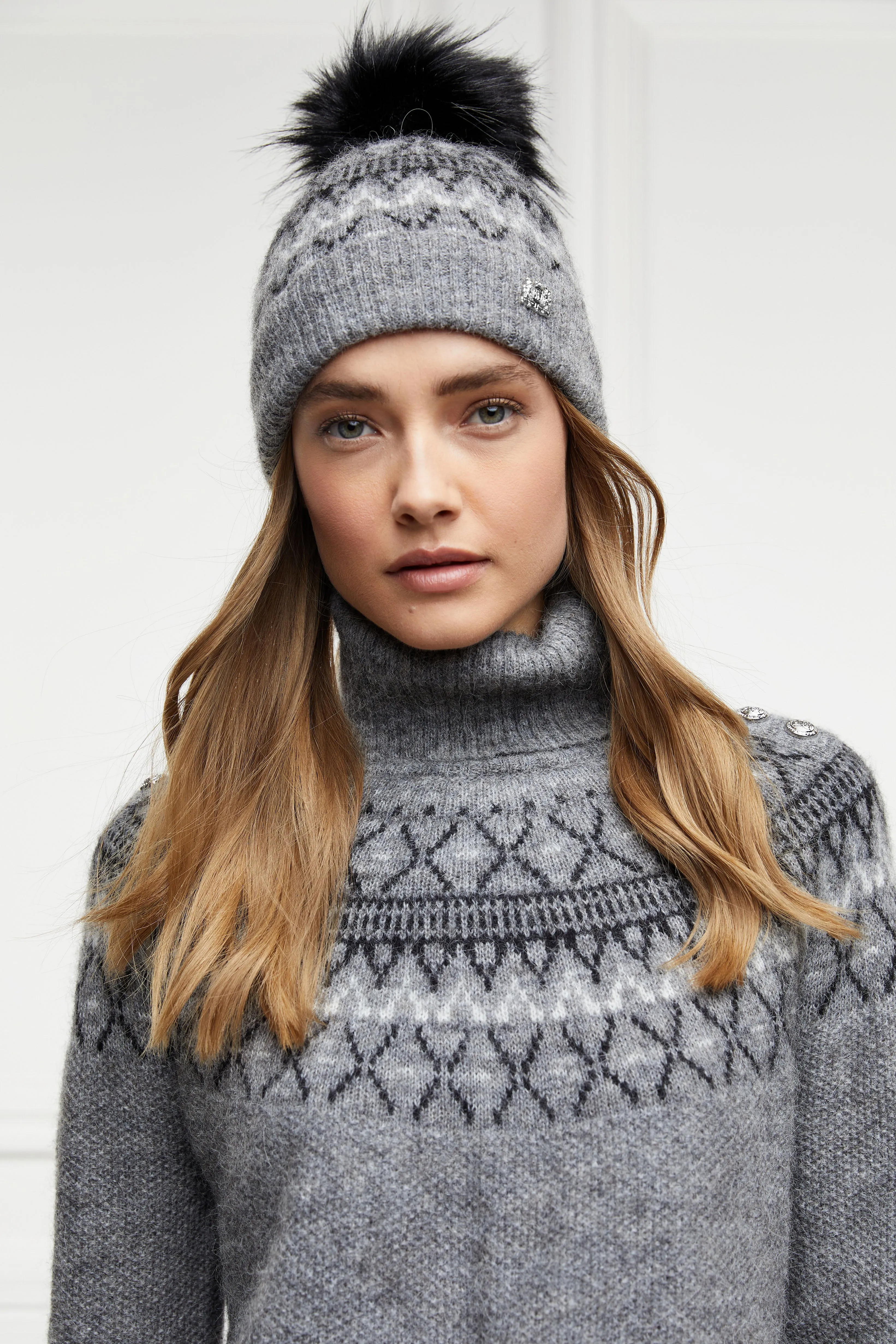 Fairisle Bobble Hat (Soft Grey)