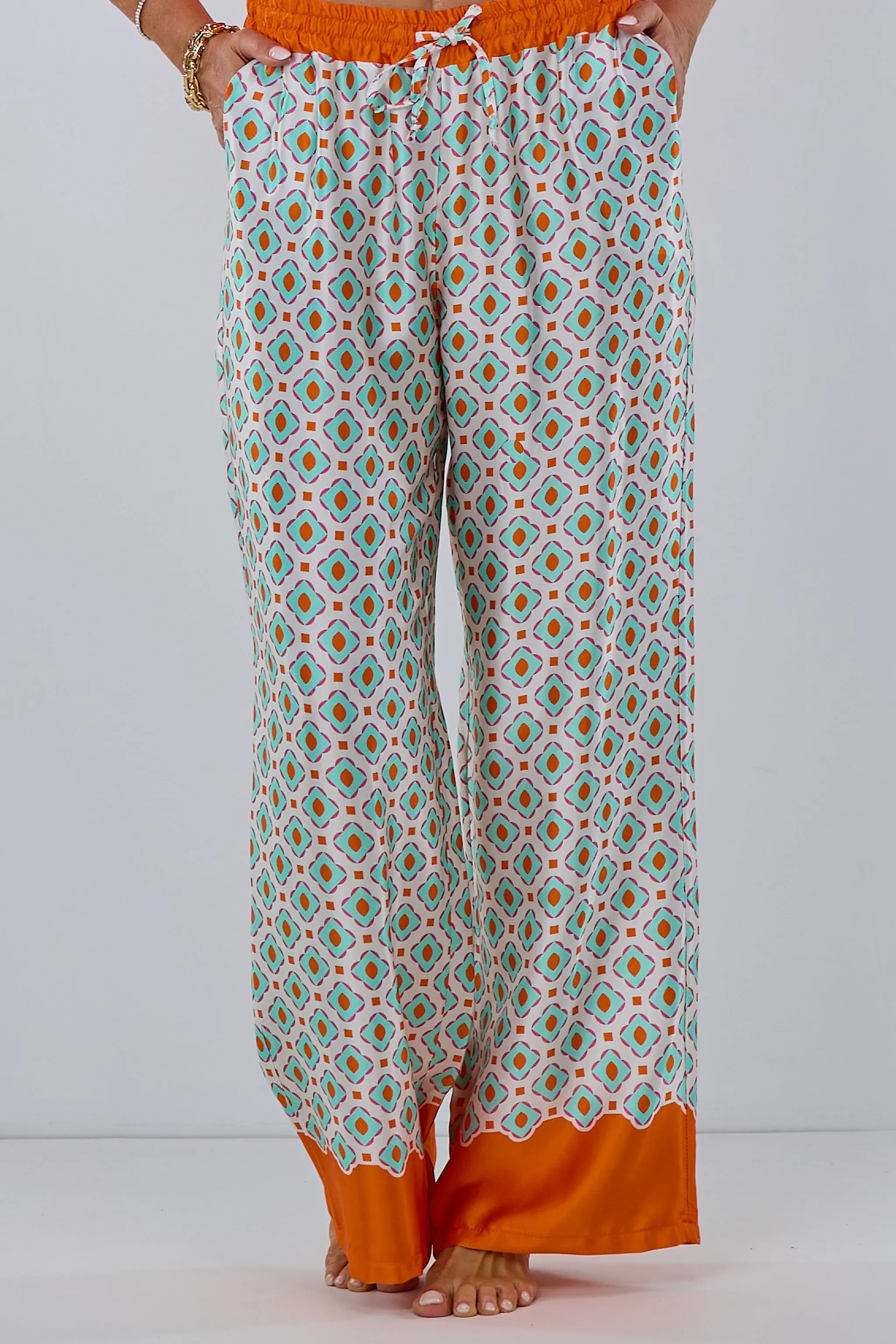 gemusterte Hose im Marlene Style, ecru-orange-mint