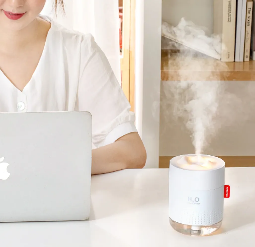 High-Tech Tabletop Ultrasonic Cool Mist Humidifier & Aromatherapy Device