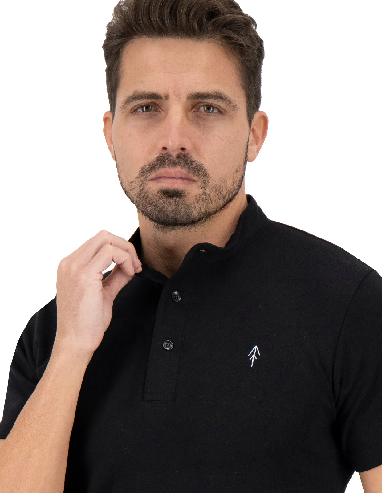 Playera Cuello Mao Slim Fit - Negro